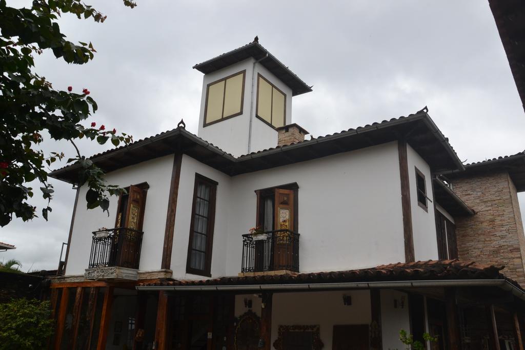 Pousada Gamarano Mariana Εξωτερικό φωτογραφία